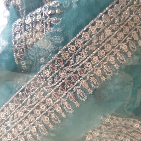 J. Embroidered 3 Piece Suit - Picture 3 of 9